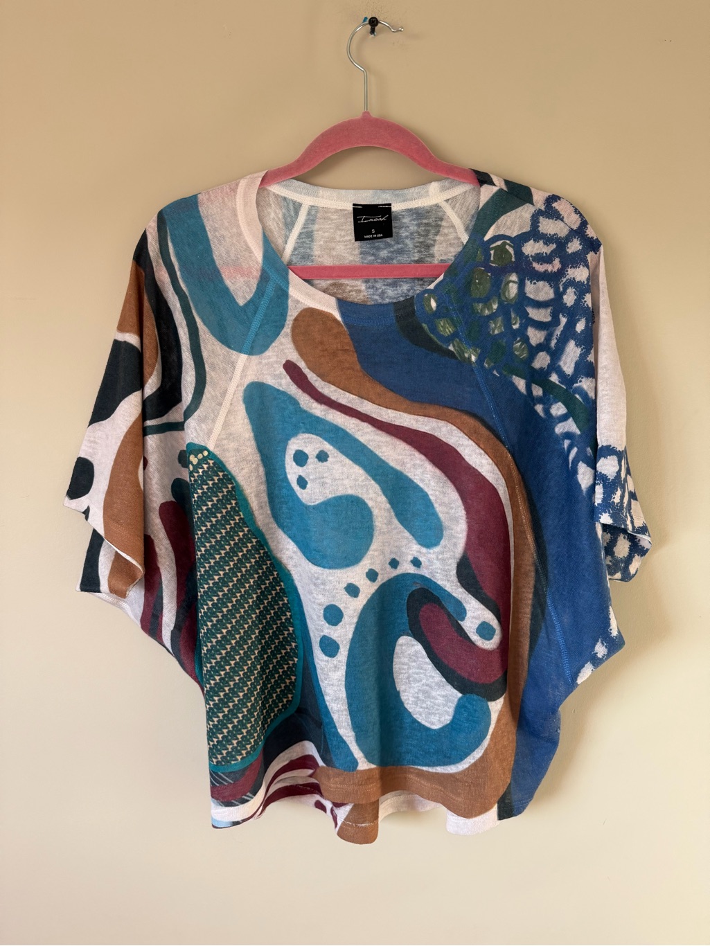 Inoah Abstract Multicolor Lightweight Top Size Small Nwot
